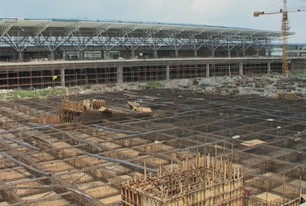 宁波栎社机场地下停车库